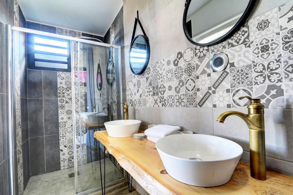 Villa 3 Etoiles Avec Piscine Chauffee Saint Pierre - Dodoterla Esterno foto